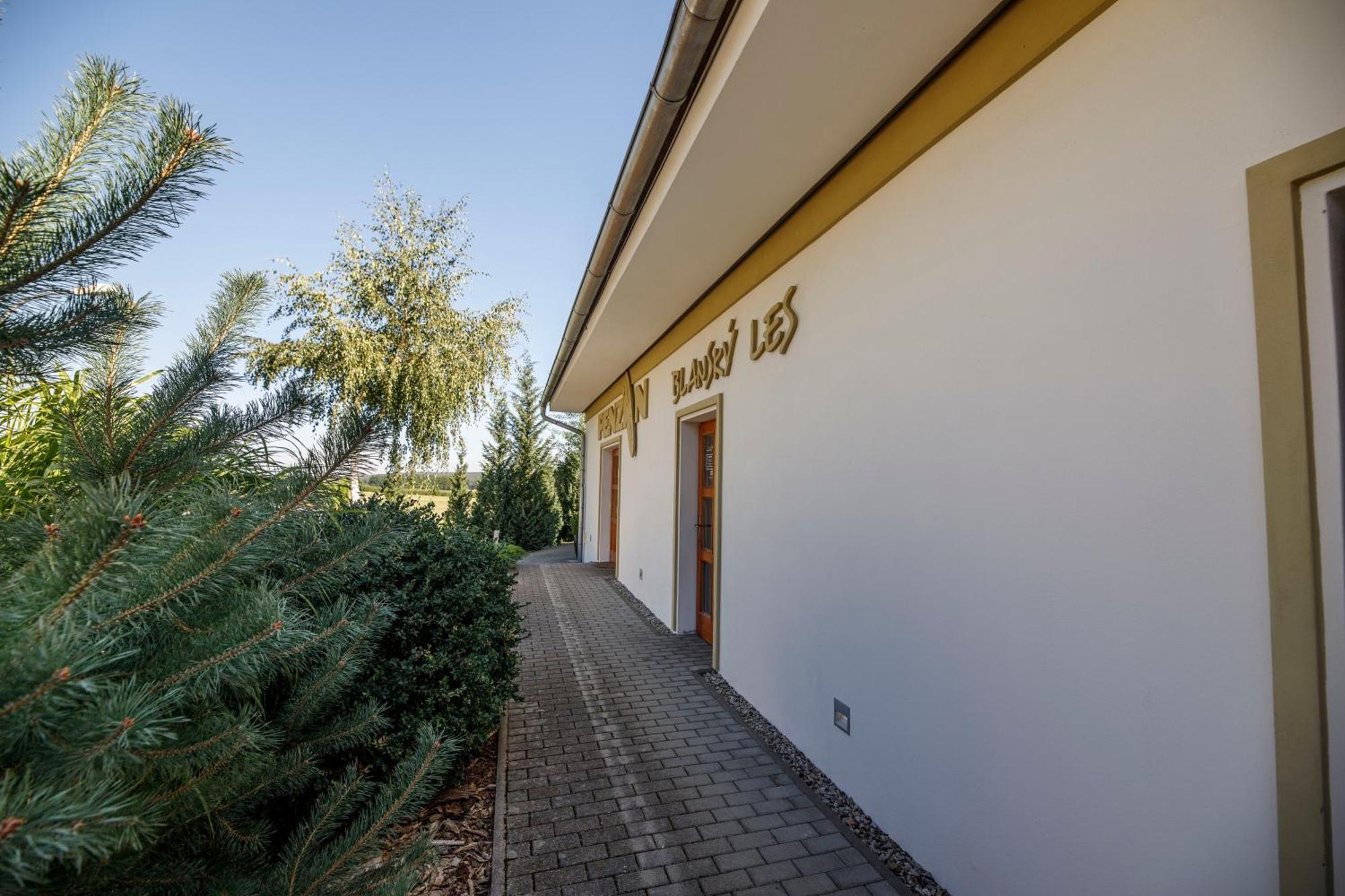 Penzion Blansky Les Dubne Exterior photo
